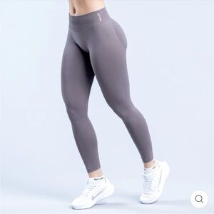 Dfyne impact leggings